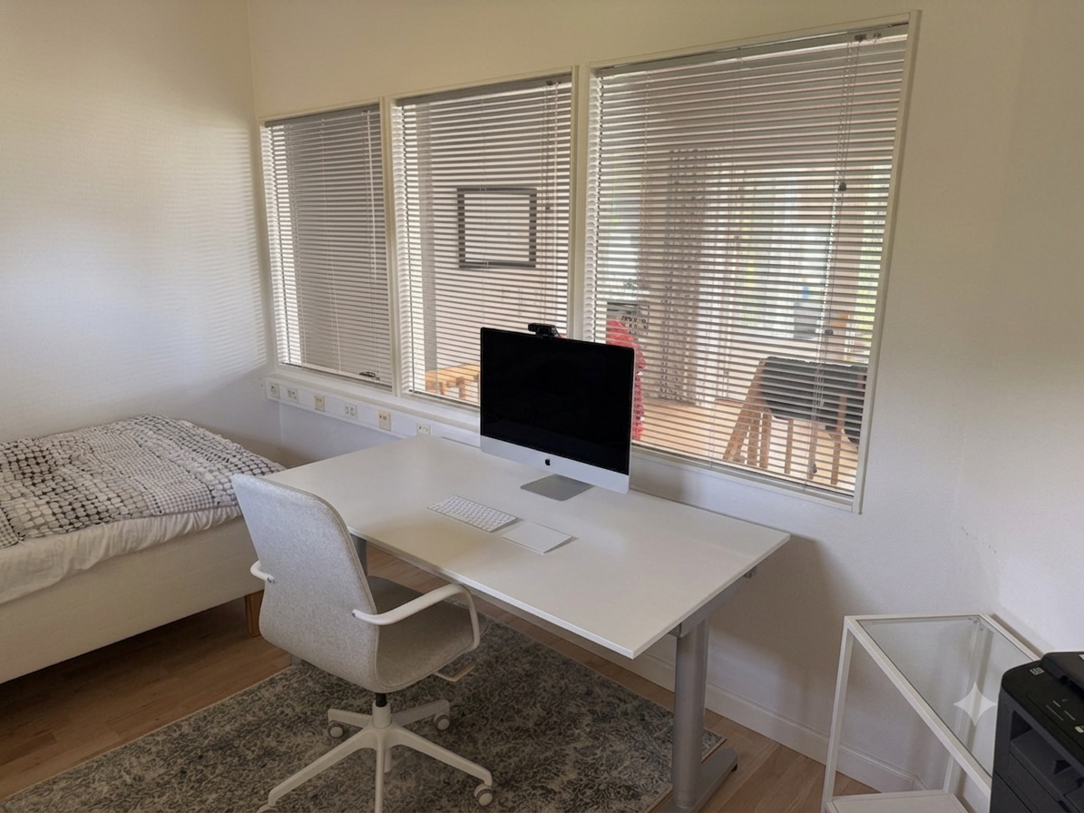 {t.phOffice}
